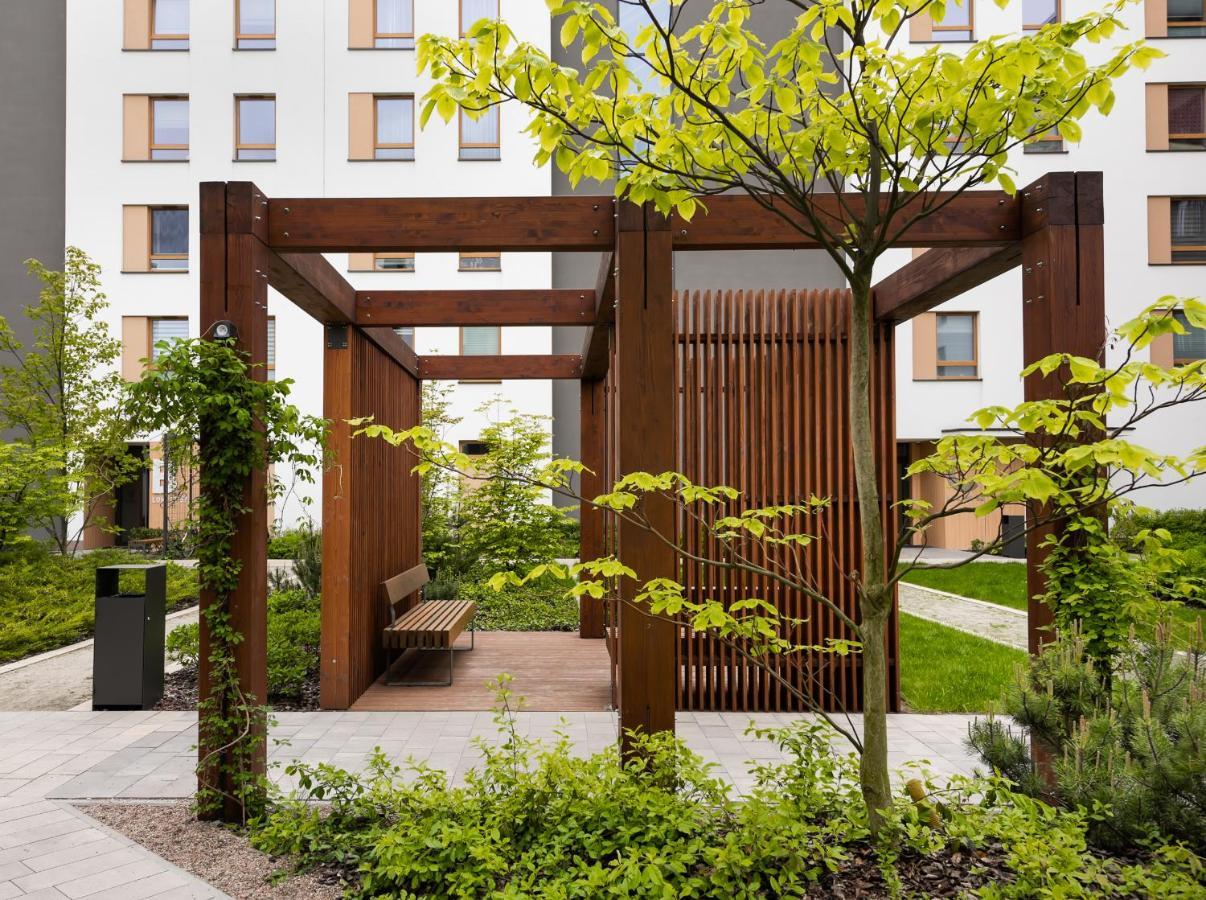 Wola Skwer Sunny Apartment Warsaw Exterior photo